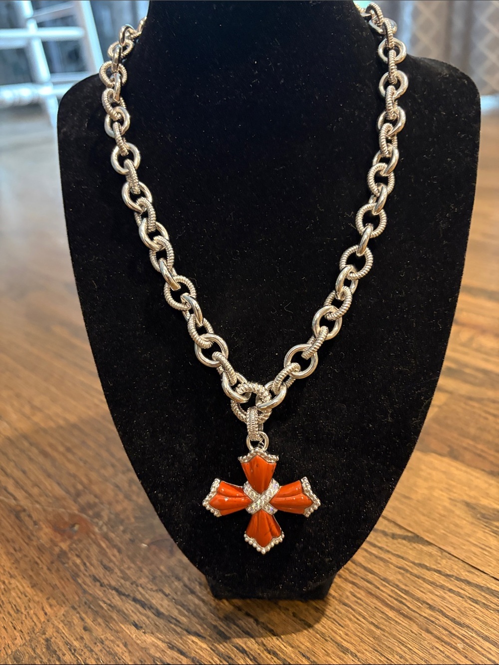Judith Ripka 925 Silver Coral Cross Pendant & Chain Set